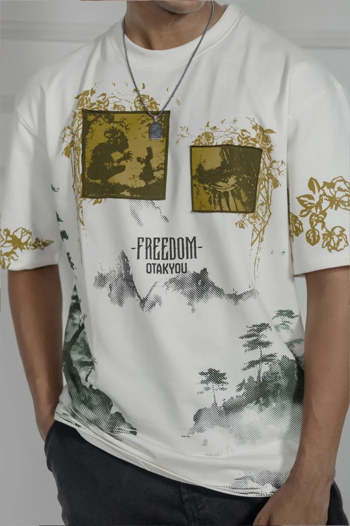 ATTACK ON TITAN / YMIR : SACRIFICE - Image 6